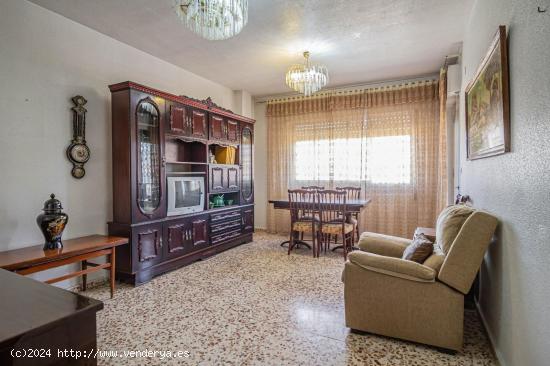 Se vende magnífico piso en Los Dolores. - MURCIA