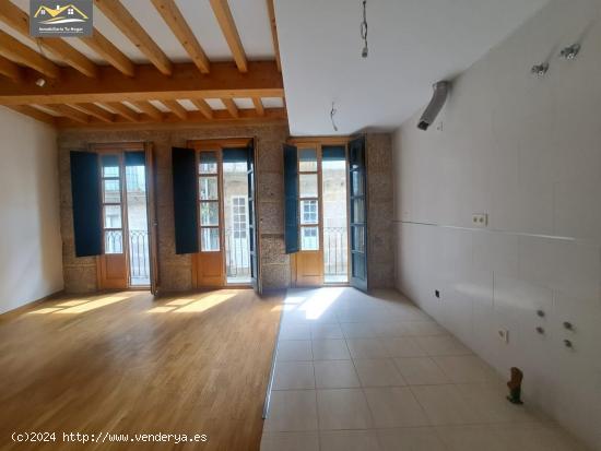 SE VENDE PISO REFORMADO EN EL CORAZON DEL CASCO VIEJO EN RIBADAVIA!! REF: 7256 - ORENSE