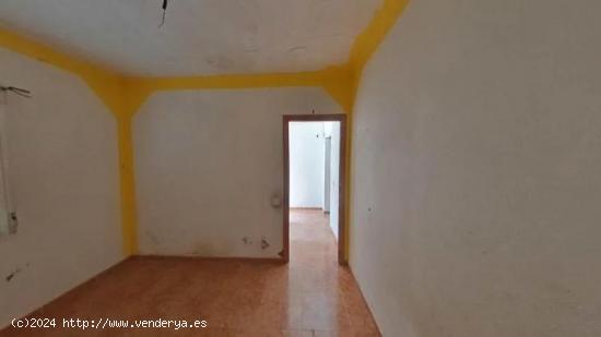 Casa en venta en de 3 dormitorios en Las Norias de Daza - ALMERIA