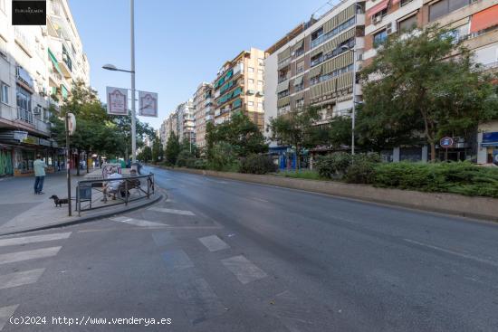 ¡Oportunidad única en la zona de Arabial! - GRANADA