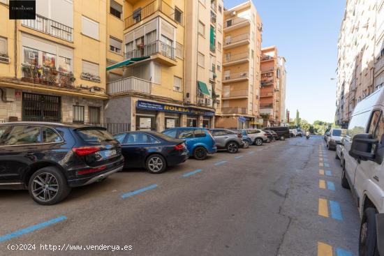 ¡Oportunidad única en la zona de Arabial! - GRANADA