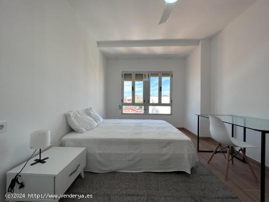 HABITACIÓN EN ALQUILER EN EL PUERTO DE SAGUNTO! - VALENCIA