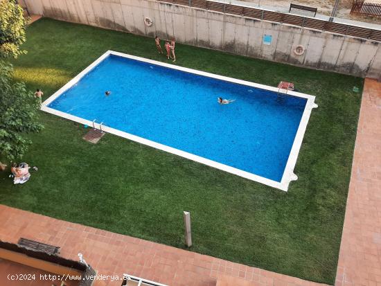  MERAVELLOS PIS DE 4 HAB. AMB PISCINA I JARDI COMUNITARI - BARCELONA 