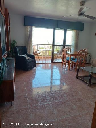 Apartamento en 1era Linea de playa  en Paseo Maritimo - MURCIA