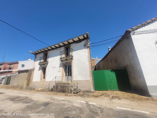 CASA Y TERRENO EN VENTA EN FRADES DE LA SIERRA ¡¡¡ESPECIAL!!! - SALAMANCA