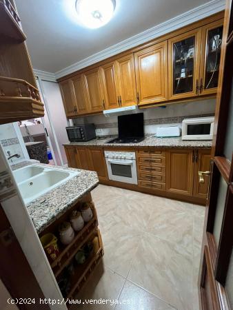 Piso en venta de 3 dormitorios en los Angeles Alicante - ALICANTE