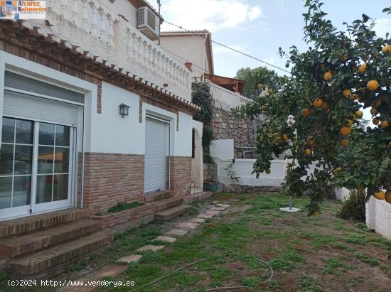  CHALET EN ALQUILER EN URBANIZACIÓN LOS PINOS - ALMUÑECAR - GRANADA 