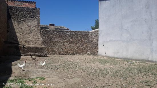  Solar en el centro Valdefuentes - CACERES 