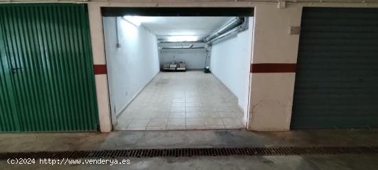 Se vende plaza de garaje cabinado en 1ª linea de playa Levante - ALICANTE