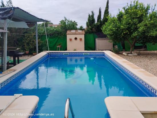 PRECIOSA CASA CON TERRENO (CTRA. EL HIGUERÓN, CÓRDOBA) - CORDOBA