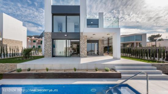  ¡Oportunidad excepcional! ¡Última villa de lujo disponible para la venta!  - BALEARES