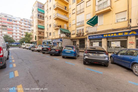  ¡Oportunidad única en la zona de Arabial! - GRANADA 