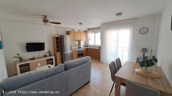 Apartamento de dos dormitorios reformado en Las Lomas - MURCIA