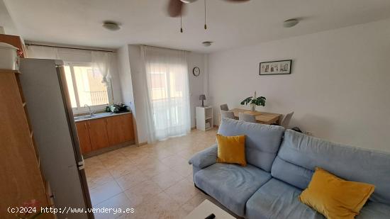 Apartamento de dos dormitorios reformado en Las Lomas - MURCIA