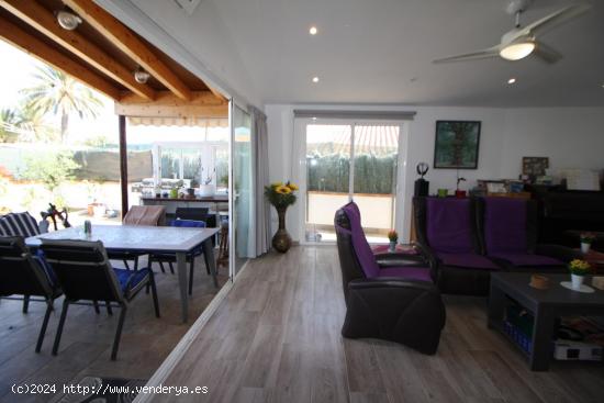 Bungalow con jardin y yakuzzi en Playa del Ingles - LAS PALMAS