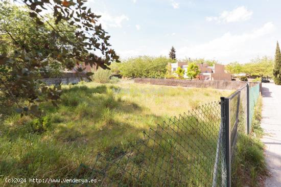  Terreno en el Arxiu - Mirasol en Sant Cugat del Vallés - BARCELONA 