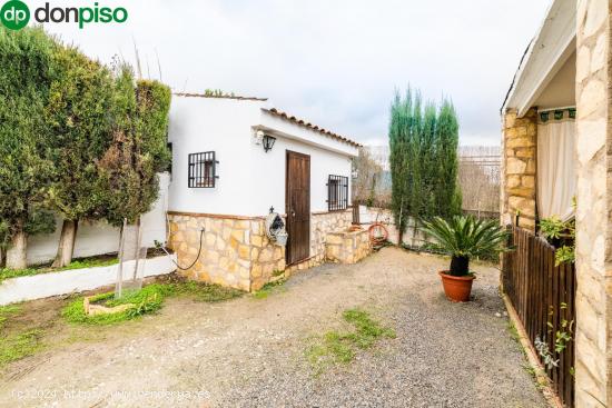 ESPECTACULAR VIVIENDA CON TERRENO - GRANADA