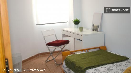 Habitación en piso compartido en Mislata - VALENCIA