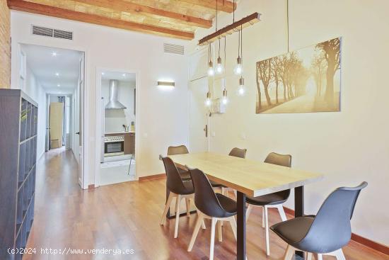 Apartamento entero de 2 dormitorios en Barcelona. - BARCELONA