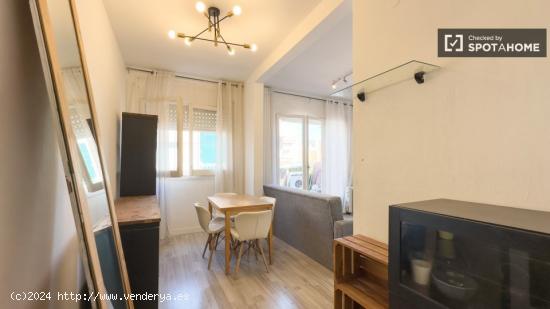 Estudio en alquiler en Gràcia - BARCELONA