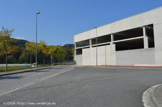 Venta nave a estrenar 3.000 m2 en Usurbil - GUIPUZCOA