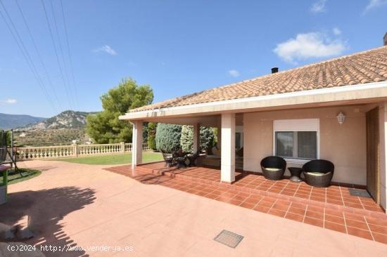 Precioso chalet de lujo a la venta en Gormaig - ALICANTE