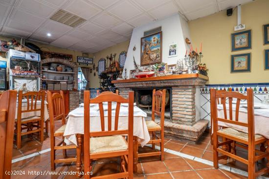 traspaso ( 55.000€ ) o venta (  300.000€ )  bar restaurante en Santa Fe, por jubilación - GRANA