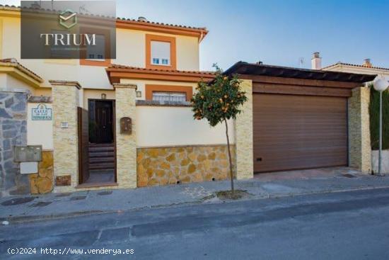 VENTA CHALET PAREADO EN MONTELUZ -- OPORTUNIDAD - GRANADA