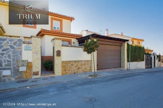 VENTA CHALET PAREADO EN MONTELUZ -- OPORTUNIDAD - GRANADA