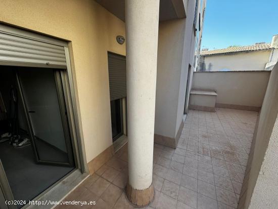 Piso de 3 habitaciones y terraza en venta en Inca - BALEARES