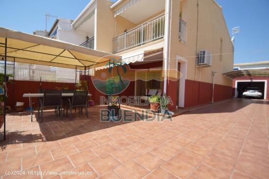  DUPLEX RECIENTEMENTE REFORMADO EN ESQUINA EN LA ISLA en venta - MURCIA 