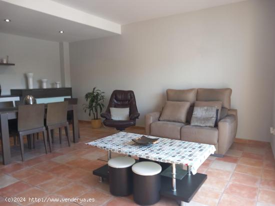 Triplex en venta en Les Cabanyes - BARCELONA