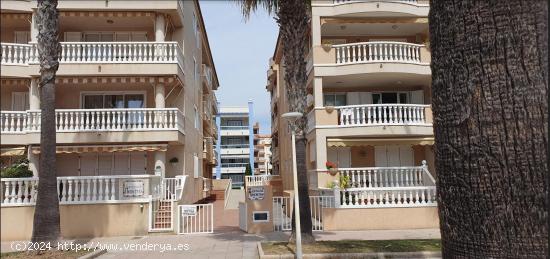 SE VENDE APARTAMENTO EN MONCOFA A 50 METROS DEL MAR - CASTELLON