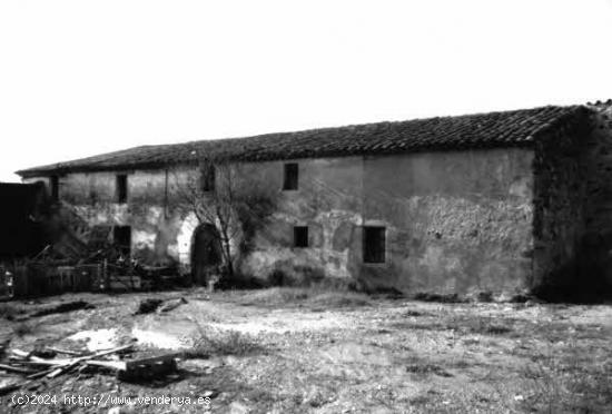 GRAN OPORTUNIDAD, MASIA CON AMPLIO TERRENO EN VENTA EN SANTA MARIA DE PALAU TORDERA - CAN PAGÀ - BA