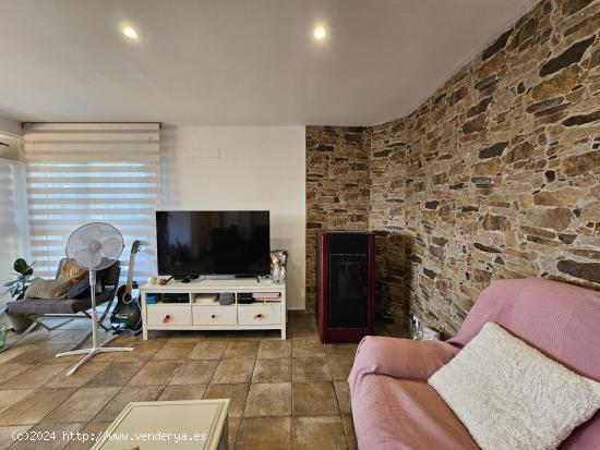 OPORTUNIDAD CASA DE 3 PLANTAS EN VENTA EN PINEDA DE MAR , BARCELONA - BARCELONA