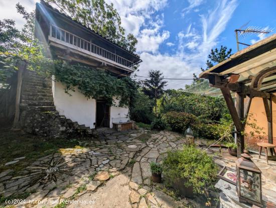 CASA DE CUENTO EN LA ASTURIAS RURAL - ASTURIAS