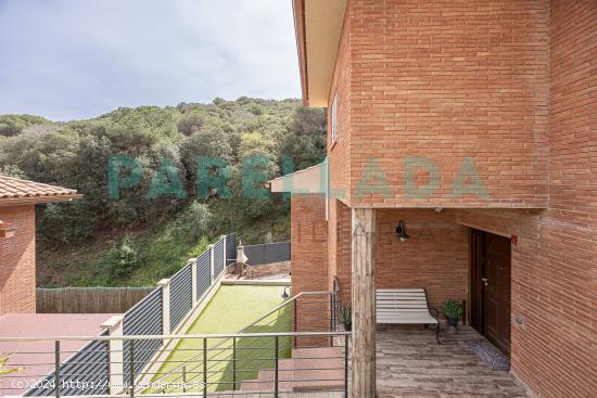 Casa de diseño en venta en Alella - BARCELONA