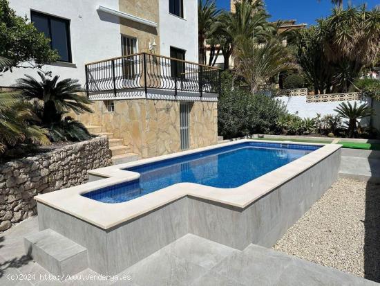  Chalet Independiente con Piscina Privada en La Nucía – 525,000 € - ALICANTE 