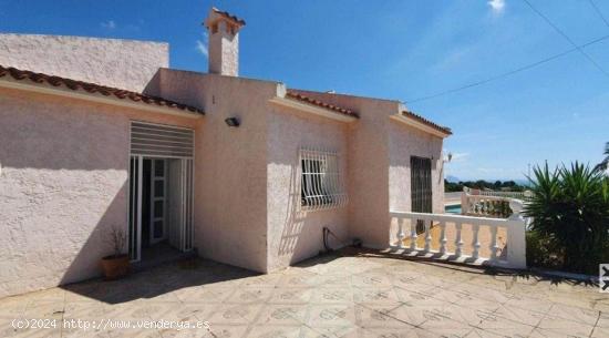 Chalet de una Planta en La Nucía – 399,000 € - ALICANTE