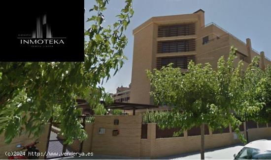 REF: C002 GRUPO INMOTEKA INMOBILIARIA VENDE PLAZA DE GARAJE ZONA UNIVERSIDAD/CAMPUS - ALBACETE