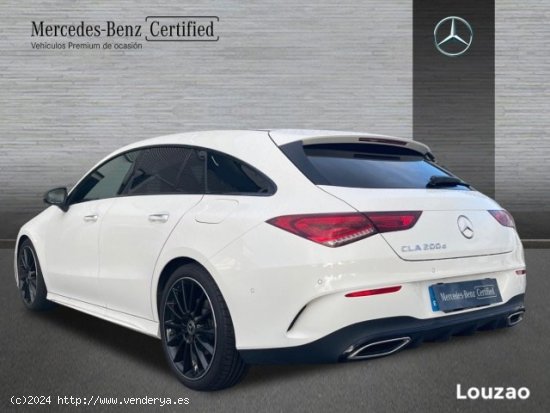 Se Vende MERCEDES-BENZ Clase CLA CLA 200 D DCT Shooting Brake