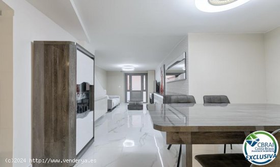 Unifamiliar adosada en venta  en Roses - Girona