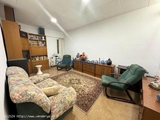 Unifamiliar adosada en venta  en Terrassa - Barcelona