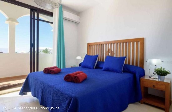 Villa en venta en Playa Blanca - Yaiza