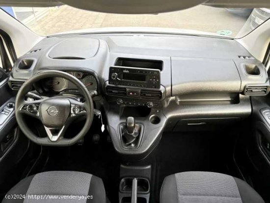 Opel Combo Diesel ( Life 1.5TD S/S Expression L 100 )  - Astigarraga