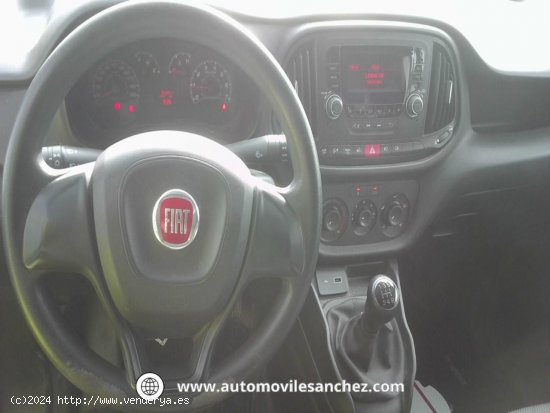 Fiat Doblo 1.6MJET FURGON LARGA - Santa Coloma de Gramanet