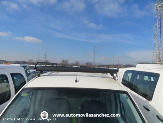 Fiat Fiorino 1.3MJET FURGON - Santa Coloma de Gramanet