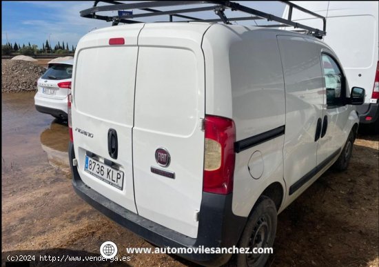 Fiat Fiorino 1.3MJET FURGON - Santa Coloma de Gramanet