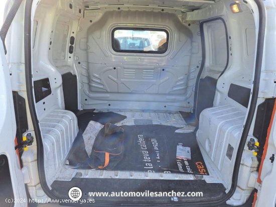 Fiat Fiorino 1.3MJET FURGON - Santa Coloma de Gramanet