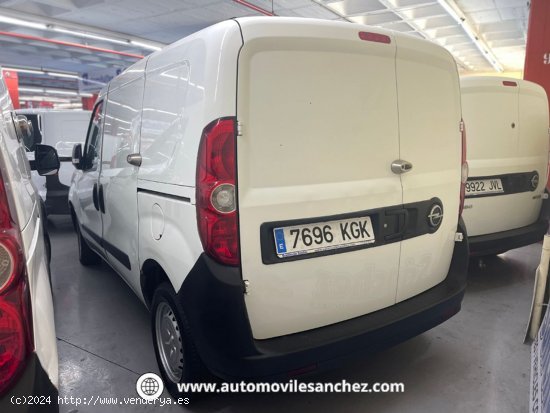 Opel Combo 1.3MJET FURGON - Santa Coloma de Gramanet